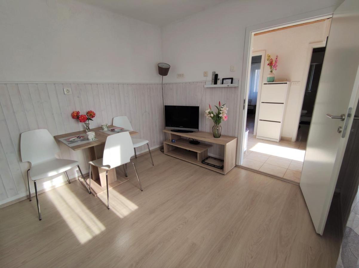 Apartman Josip Garica Eksteriør bilde