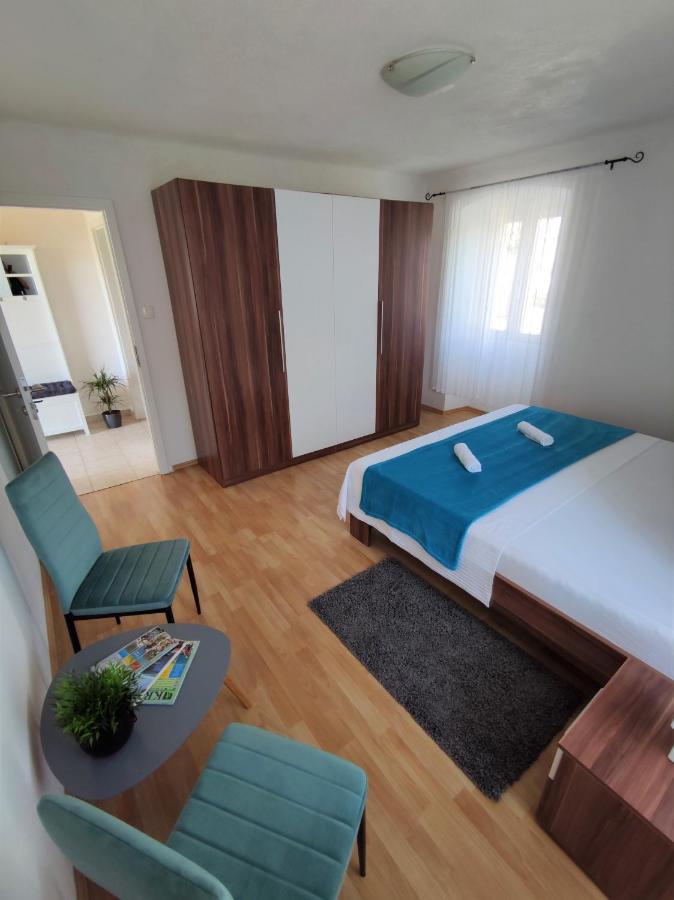 Apartman Josip Garica Eksteriør bilde